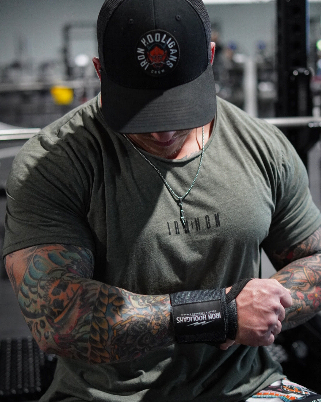 Raw Neck Tshirt
